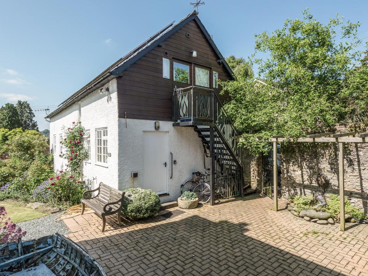 The Old Schoolhouse And Cottage ビショップス・キャッスル エクステリア 写真